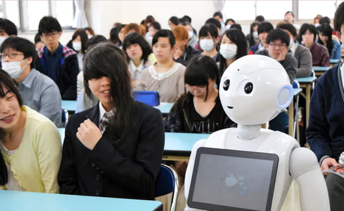 Nhật Bản sử dụng robot để giảm tình trạng trốn học
