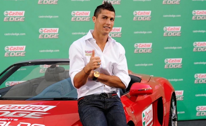 Top 10 chiếc xe đáng chú ý nhất trong bộ sưu tập của Cristiano Ronaldo