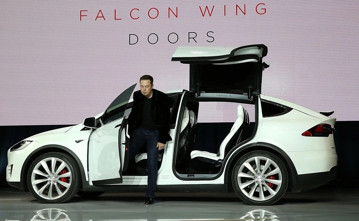 Hai mẫu xe hạng sang được Tesla hạ giá sốc, giảm gần 1 tỷ đồng mỗi loại