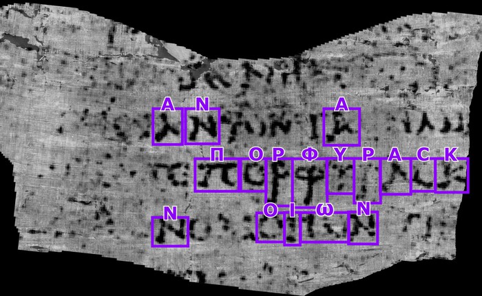 Cuộn giấy cacbon hóa được giải mã bằng AI tiết lộ nơi an nghỉ cuối cùng của Plato và chi tiết về đêm cuối cùng của ông!