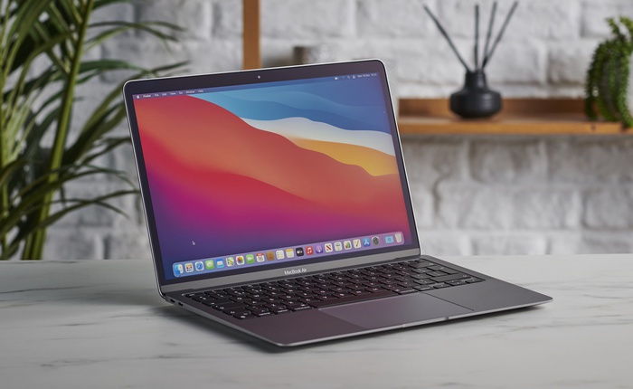 Mẫu MacBook "quốc dân" của người Việt đang có giá rẻ kỷ lục