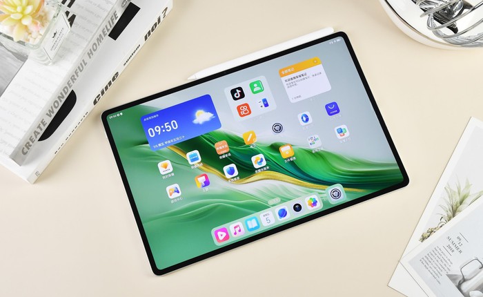 Cận cảnh mẫu máy tính bảng OLED 12 inch mỏng nhẹ như iPad Pro M4, chip Snapdragon 8s Gen 3 mạnh mẽ mà giá chỉ hơn 10 triệu đồng