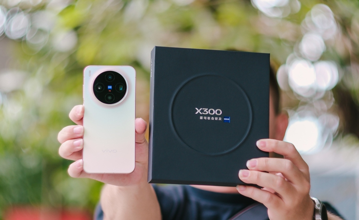 vivo X300 quá hot: Cháy hàng liên tục khiến người Việt "đứng ngồi không yên"! vivo X300 quá hot: Cháy hàng liên tục khiến người Việt "đứng ngồi không yên"!