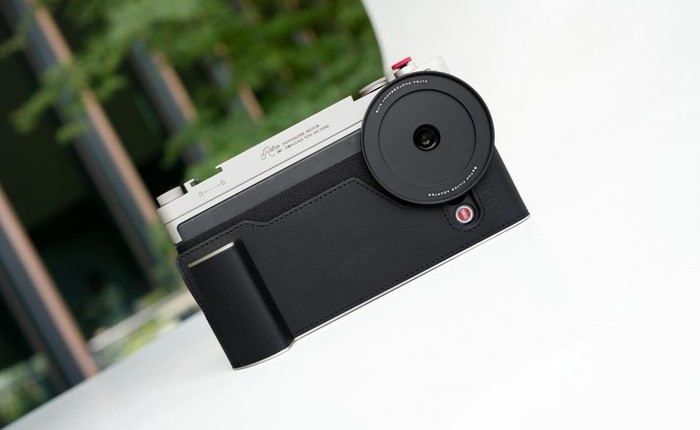 Smartphone vừa chơi game mượt, vừa chụp ảnh đẹp là đây: Chip Snapdragon 8 Elite Gen 5, camera lắp được ống kính rời, pin 7.200mAh nhưng giá thì "giật mình" Smartphone vừa chơi game mượt, vừa chụp ảnh đẹp là đây: Chip Snapdragon 8 Elite Gen 5, camera lắp được ống kính rời, pin 7.200mAh nhưng giá thì "giật mình"