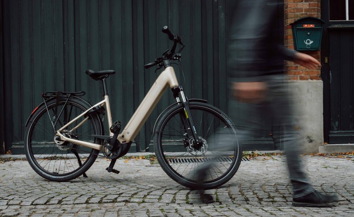 Xe đạp trợ lực Atom+ NX mới ra mắt: Động cơ Bosch tăng 4 lần lực đạp, chạy 145km/lần sạc, giá đắt hơn SH 160i