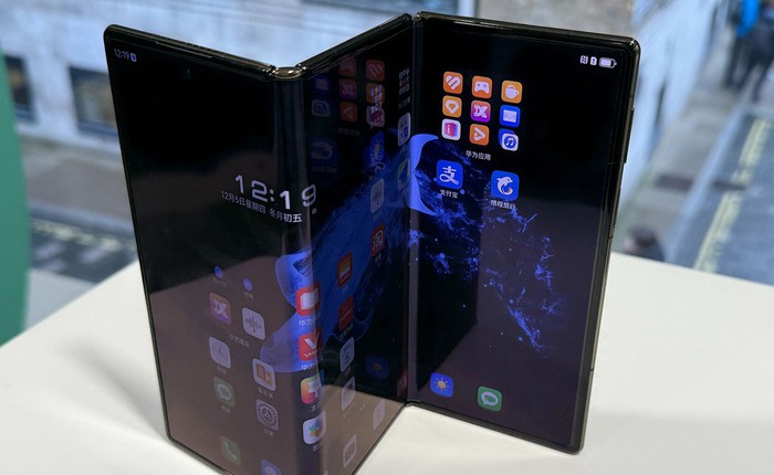 Samsung chuẩn bị ra mắt smartphone gập 3 đầu tiên trong tuần này, giá đắt gấp đôi Galaxy Z Fold7