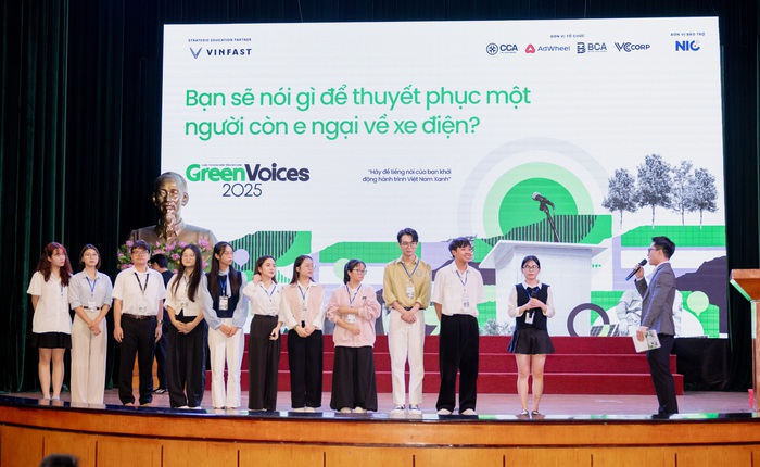 Lan tỏa tiếng nói xanh cùng Green Voices tại điểm trường Học viện Ngân hàng