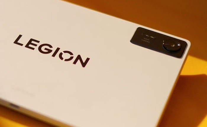 Lộ diện máy tính bảng chơi game nhỏ gọn của Lenovo: Chip Snapdragon 8 Elite Gen 5, màn hình 165Hz đối đầu Xiaomi Pad mini và iPad mini
