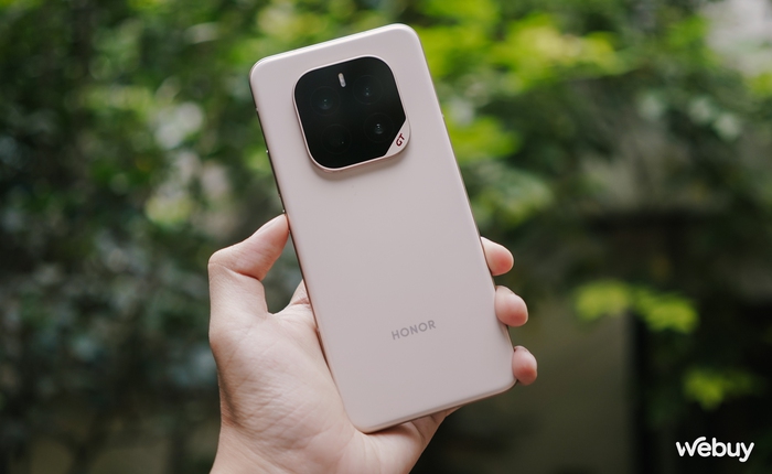 Điện thoại Trung Quốc giờ quá bá: Hết Xiaomi với điện thoại pin 9.000mAh, Honor chuẩn bị "chơi lớn" ra mắt smartphone pin 10.000mAh