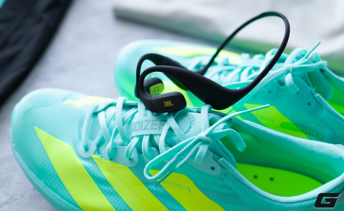 Trải nghiệm JBL Endurance Pace: Tai nghe thể thao dạng mở, khung titan dẻo dai và khả năng tự làm khô độc đáo, giá chưa tới 2 triệu đồng