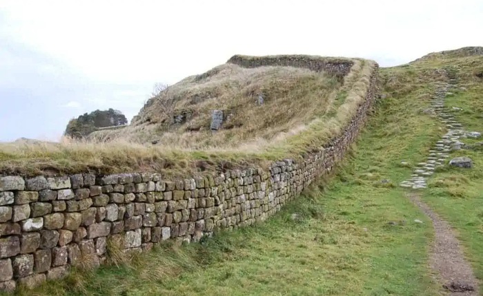 Phát hiện hệ thống "Vạn Lý Trường Thành" bí ẩn 2.000 năm tuổi tại Siberia
