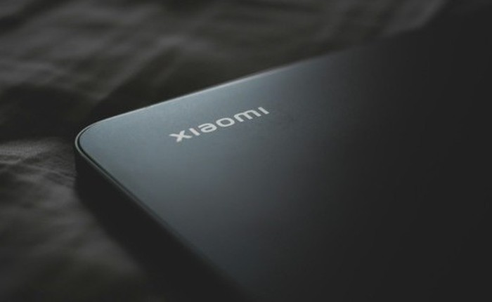 Xiaomi sắp ra mắt smartphone pin "khủng" tới 10.000 mAH nhưng mỏng dưới 8,5mm
