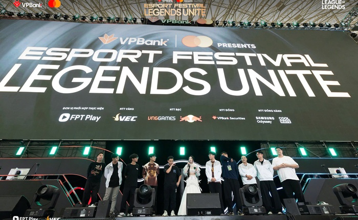 Faker và T1 khuấy động lễ hội eSports lớn chưa từng có tại Việt Nam