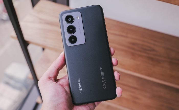 Xiaomi lại không làm chúng ta thất vọng: Ra mắt điện thoại pin 7.000mAh, hỗ trợ 5G giá siêu rẻ ai cũng mua được!