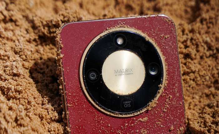 HONOR mắt điện thoại siêu "trâu bò", pin khủng 8.300mAh đầu tiên tại Việt Nam, giá tầm trung