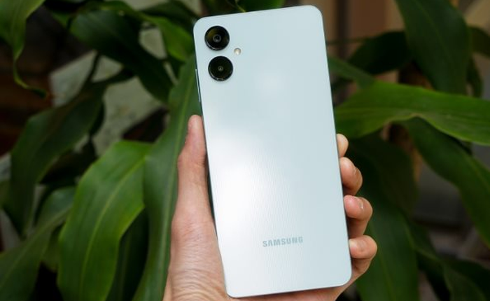 4 mẫu smartphone "hút hồn" trong tầm giá dưới 5 triệu: Vừa lên kệ tháng 4, trang bị không thiếu thứ gì
