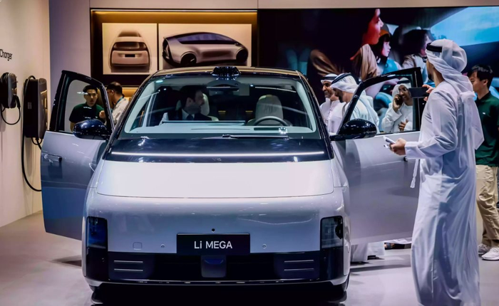 Xe xăng sắp lỗi thời như cưỡi ngựa: Quốc gia này xăng dầu "đào lên là có" mà còn chuyển hết sang xe điện