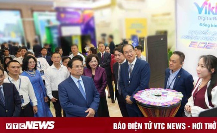 Chuyển đổi số ngân hàng: Thủ tướng yêu cầu '5 tăng tốc, bứt phá'