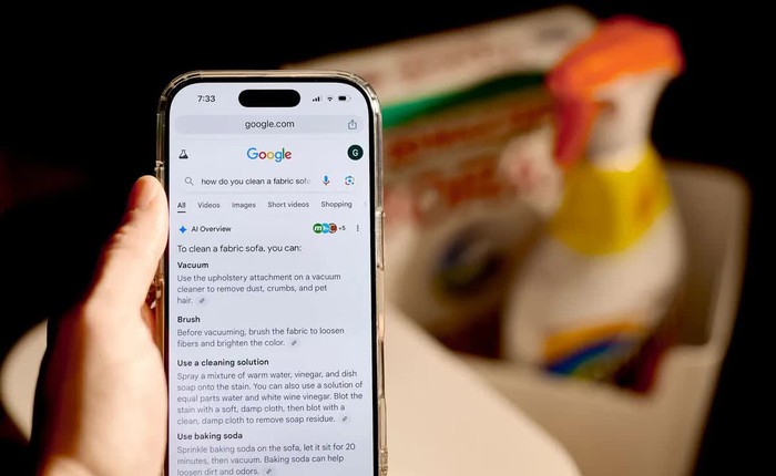Người dùng không còn “Google trước” mà hỏi AI trước: Tuyên bố từ Apple khiến Alphabet 'chao đảo'