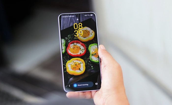Samsung cân nhắc dùng linh kiện Trung Quốc cho màn hình OLED mới, lý do là vì tiền?