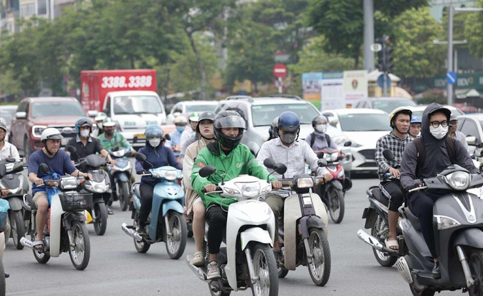 Chủ tịch Hà Nội: Không vì lợi ích người đi xe máy cũ nát mà ảnh hưởng đến cả triệu dân