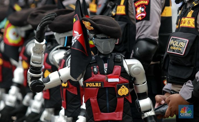 Indonesia ra quân robot cảnh sát nhưng vẫn cần người thật đứng gần điều khiển