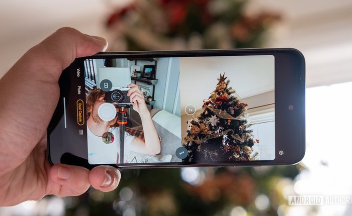 iPhone 17 lại bị đồn chuẩn bị "mượn" tính năng máy Samsung có từ 12 năm trước