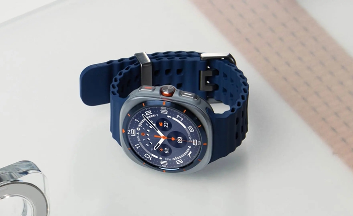 Samsung giới thiệu Galaxy Watch Ultra phiên bản mới: Thêm màu mới, bộ nhớ gấp đôi nhưng không nhiều thay đổi