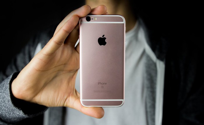2 mẫu iPhone từng “làm mưa làm gió” tại Việt Nam, cũ nhưng chưa bao giờ hết hot, thế hệ bây giờ làm sao biết!
