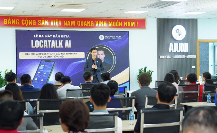 Startup Việt ra mắt LocaTalk: biến mọi AirPods thành thiết bị giao tiếp đa ngôn ngữ