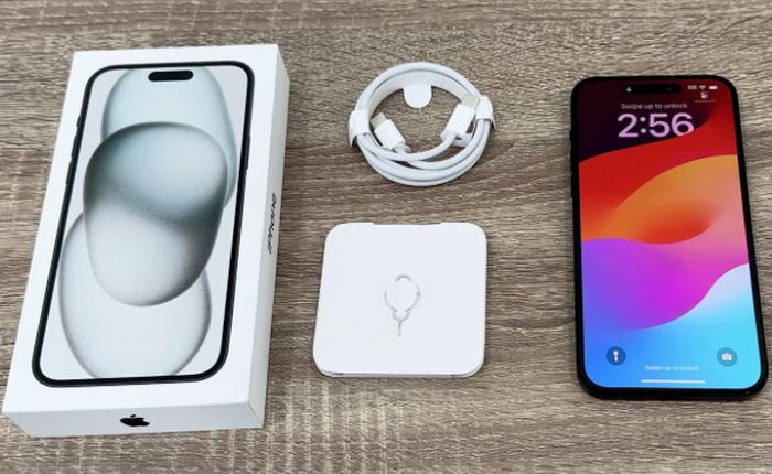 Khách mua 12 iPhone, tổng giá 360 triệu đồng, chuyển khoản ngay không mặc cả, không cần hóa đơn: Chủ cửa hàng hoảng hồn báo cảnh sát