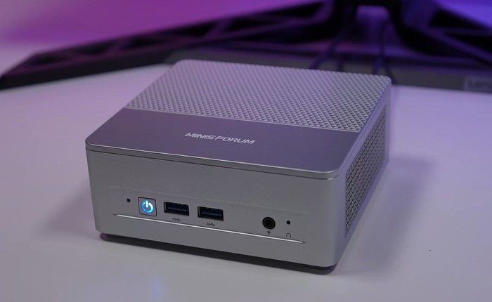 Mini PC nhỏ như Mac mini M4 mới: Chạy Ryzen 65W, iGPU tiệm cận RTX 2050, hỗ trợ gắn eGPU qua OCuLink