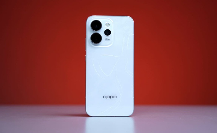 Reno 15 Pro Mini ra mắt: Vẫn thiết kế đẹp, camera 200MP, nhỏ gọn nhưng pin khủng 6200mAh