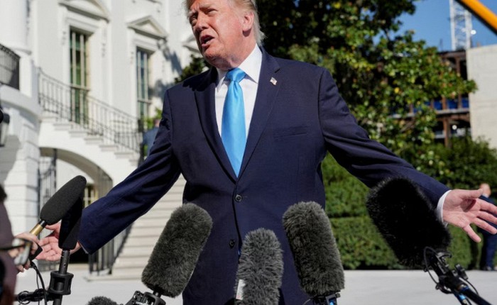 Ông Trump tuyên bố không được gọi AI phải là SI, gọi sai sẽ bị coi là kẻ thù của nhà Trắng: Elon Musk hứa đổi tên thành SpaceXSI