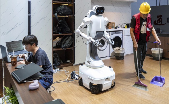 Sửa điện nước miễn phí hôm nay, “dạy” AI học nghề để thay con người ngày mai