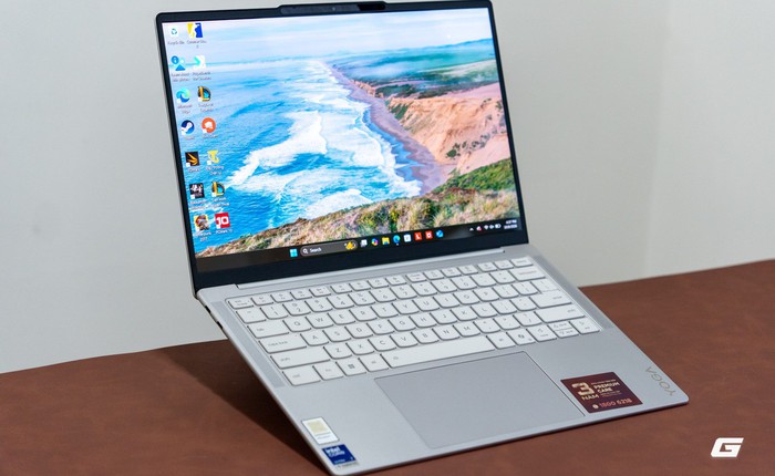 Trên tay Lenovo Yoga Slim 7i Gen 11 Aura Edition: Nhẹ tênh trên một tay, Core Ultra 7 355 dư sức đáp ứng công việc hằng ngày, Aura Edition nhiều tính năng thông minh