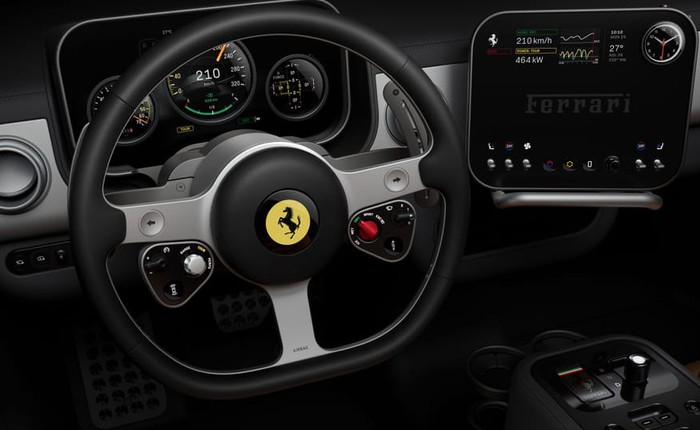 Cú bắt tay lịch sử: "Phù thủy thiết kế của Apple" Jony Ive chính thức thổi hồn vào nội thất siêu xe điện Ferrari Luce