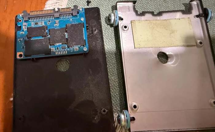 Ổ SSD "thoát chết" sau khi bị khoan, giữ nguyên vẹn dữ liệu trước khi được bán ra ngoài