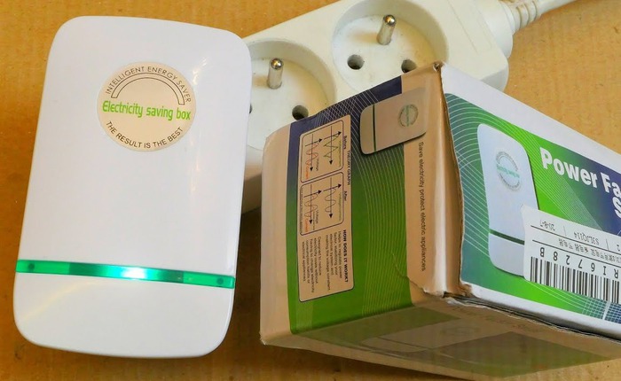 Giờ này vẫn có người tin là có cục cắm vào thì tiết kiệm điện!