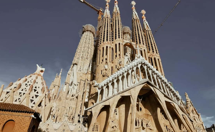 Lộ diện bộ Lego "khủng" nhất lịch sử: Gồm hơn 12.000 mảnh ghép, mô phỏng nhà thờ Sagrada Familia, giá gần 16 triệu đồng