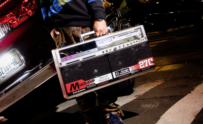 Tua ngược thời gian với chiếc đài cassette công suất 270W này, đủ kết nối cổ tới kim, đặt sớm để nhận "giá rẻ" 17 triệu