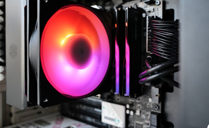 Trên tay Hyper 212 3DHP Black ARGB: Tản khí “quốc dân” tái xuất với kiến trúc tản nhiệt 3D