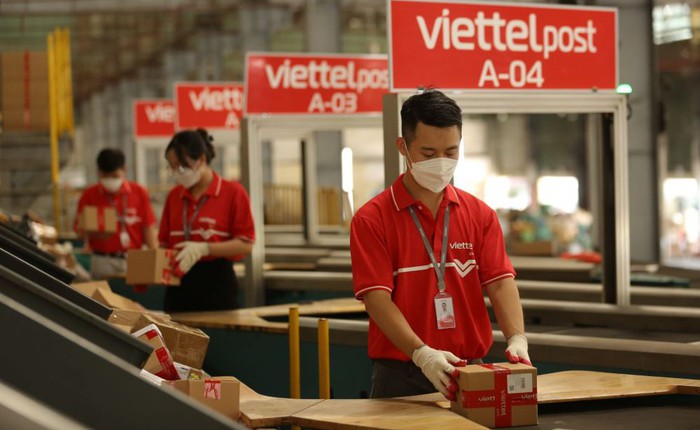 Viettel Post áp dụng phụ phí xăng dầu 15% từ ngày 6/4