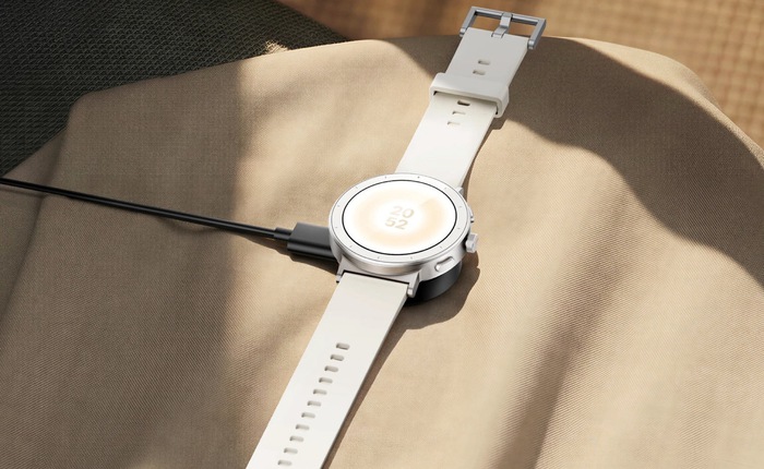 Realme ra mắt Watch S5: Thiết kế khung phẳng lạ mắt, pin tới 16 ngày, Google Gemini có nút bấm riêng, giá ~2.2 triệu