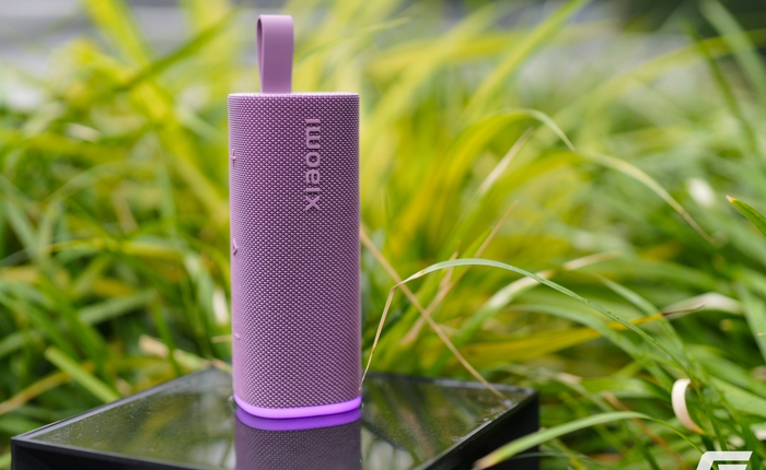 Trải nghiệm Xiaomi Sound Play: Nhỏ gọn, bền bỉ, đèn vô cực nháy theo nhạc, chất âm dễ nghe, giá từ 1.8 triệu