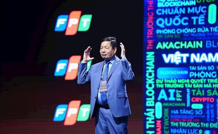 Chuyện gì đang xảy ra với FPT?