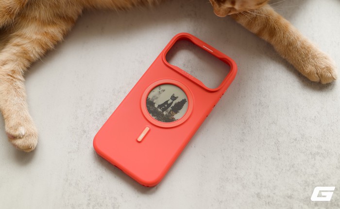 Trên tay XTREM E-Ink Case: Chiếc ốp lưng có thể thay đổi giao diện chỉ bằng một cú chạm, không cần pin vẫn hoạt động
