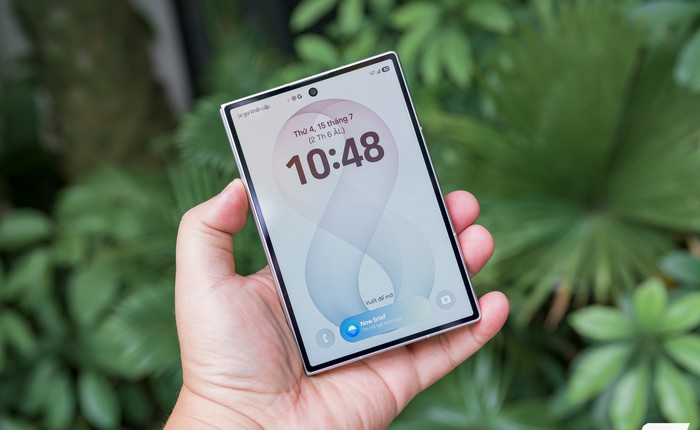 Trên tay nhanh Galaxy Z Fold8: Màn hình 4:3 tạo khác biệt rõ rệt, mỏng nhẹ bất ngờ, AI cuối cùng cũng thực dụng hơn