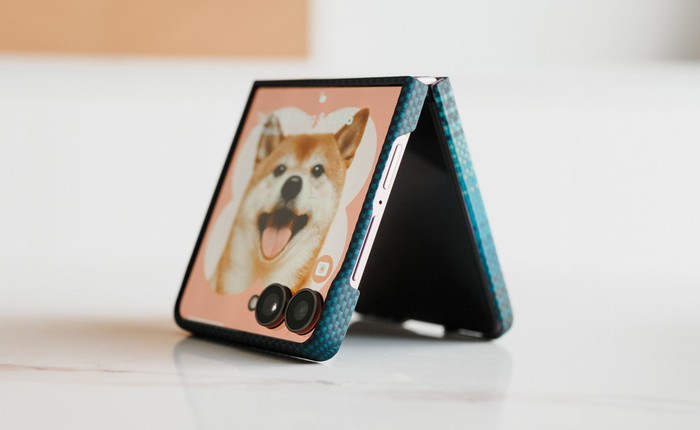Ốp PITAKA siêu mỏng cho Galaxy Z Flip8: Đeo như không đeo, có MagSafe, đắt xắt ra miếng