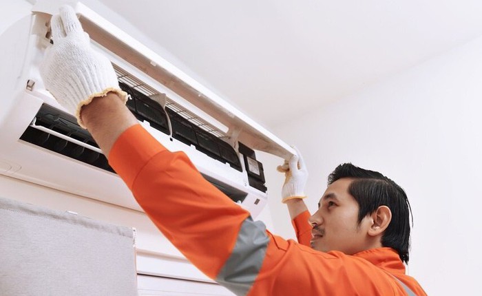 Vì sao điều hòa bật 18 độ nhưng phòng vẫn không mát? Thợ sửa chữa chỉ ra một nguyên nhân nhiều nhà mắc phải